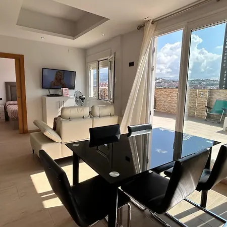 Rascacielos Atico Apartment